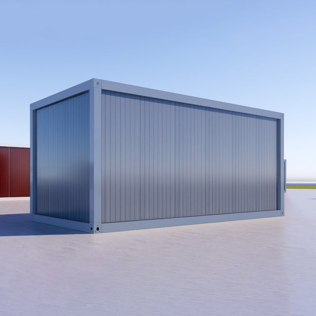 Garage with roller door 18 m2