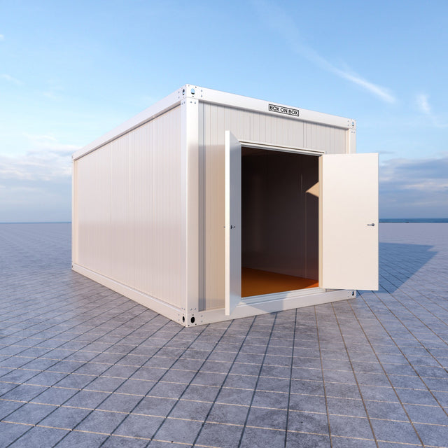Storage room with double door 18 m2