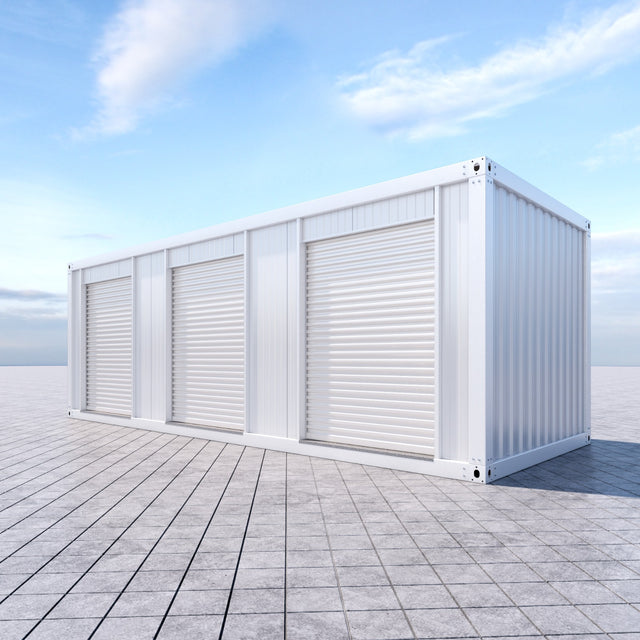 Garage with 3 roller doors 18 m 2