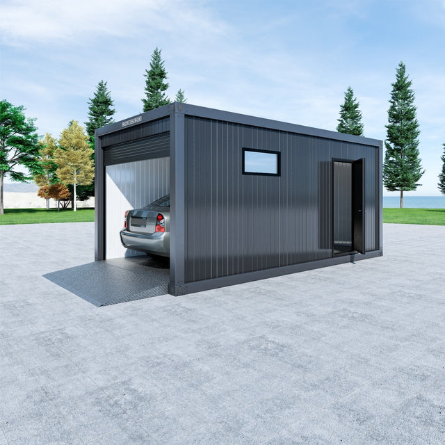 Enkelgarage med rullport, dörr, liggande fönster 18 m