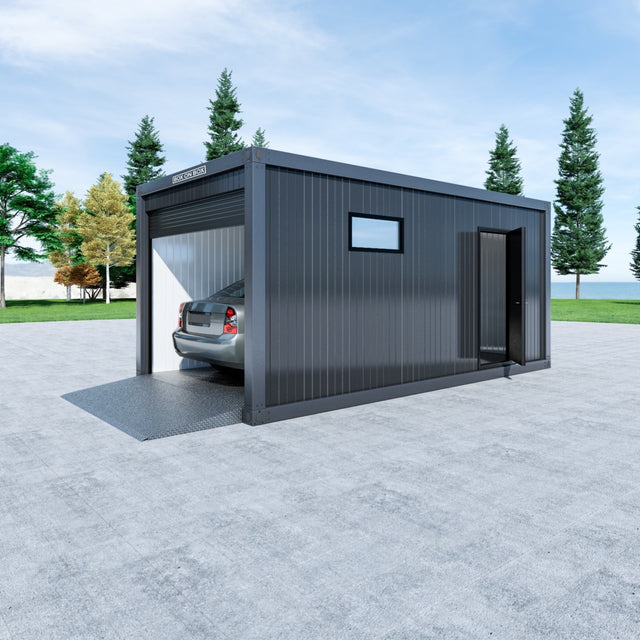 Enkelgarage med rullport, dörr, liggande fönster 18 m